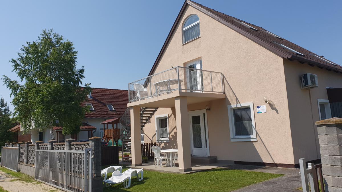  balaton-vizpart.hu   C nyaraló