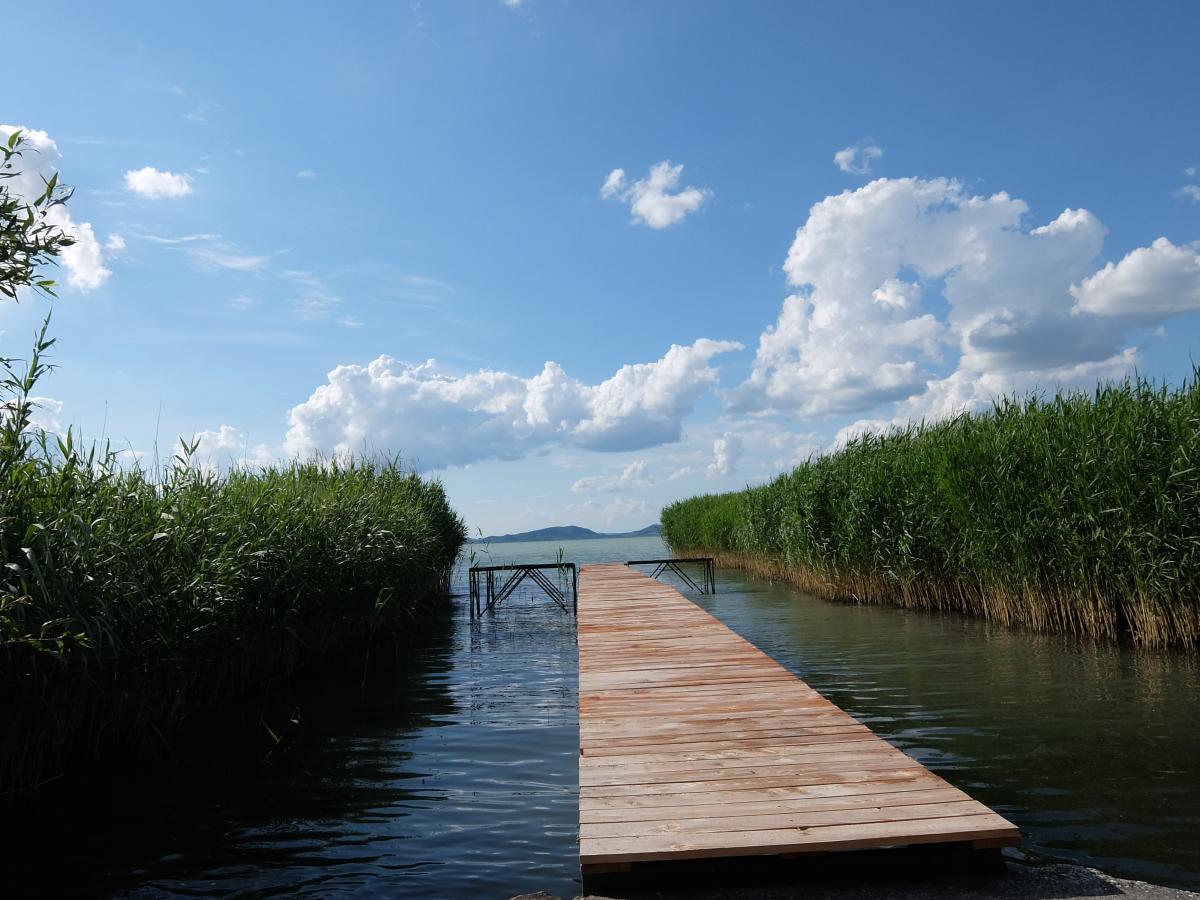  balaton-vizpart.hu   M-strand